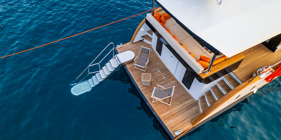 Jr Simay Haftalık Trawler Kiralama
