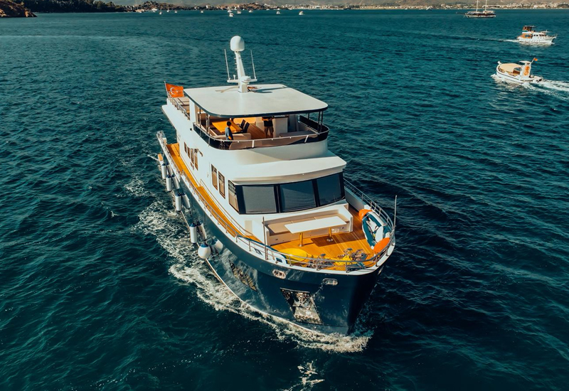 Beluga Trawler Tekne